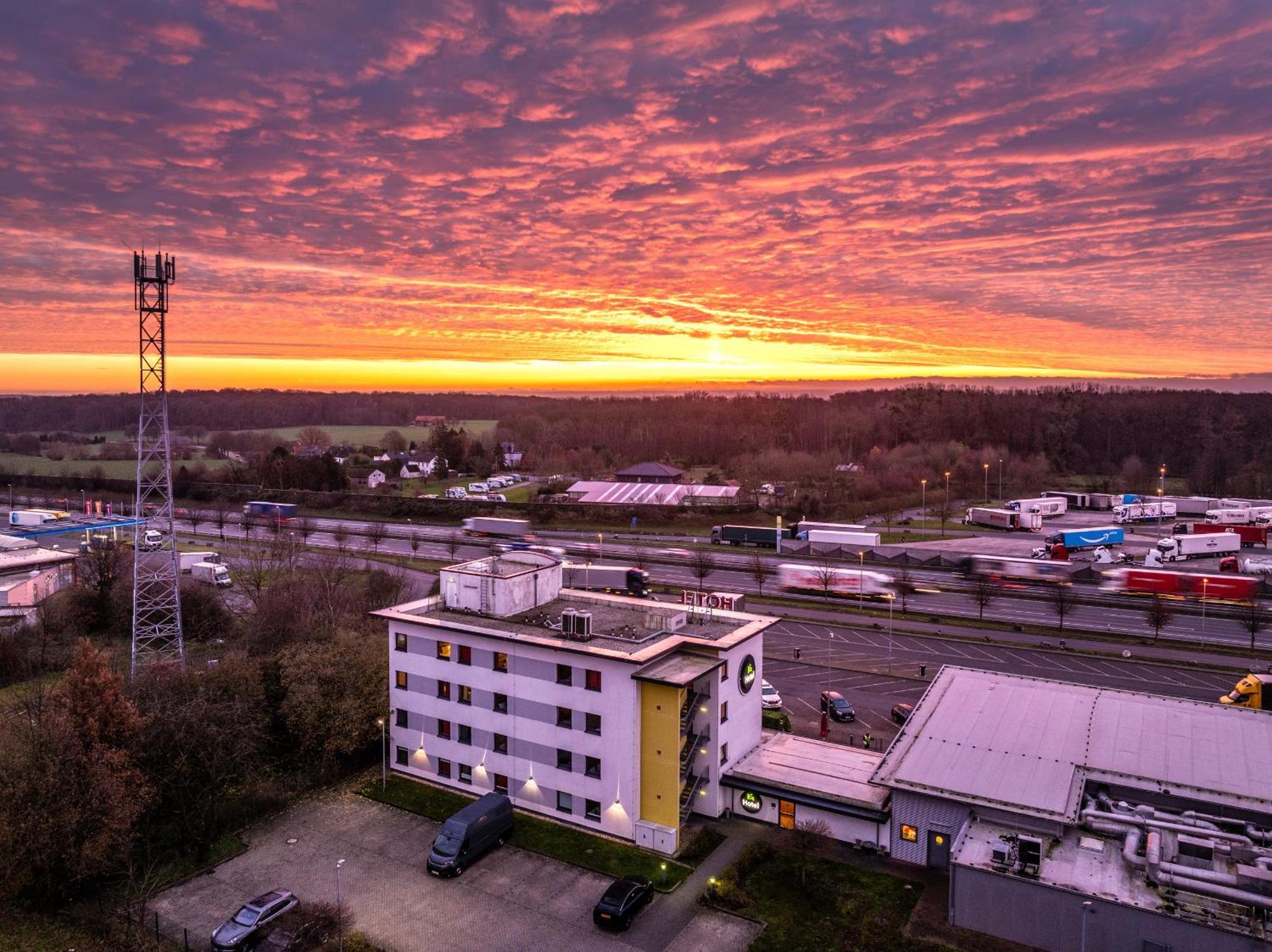 Hotel Rhynern Nord 哈姆 外观 照片